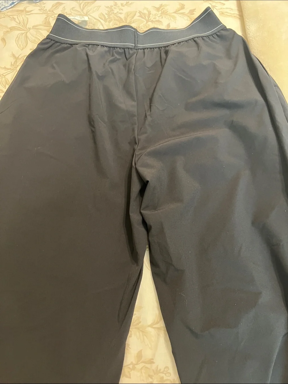 ALO Yoga worn never size